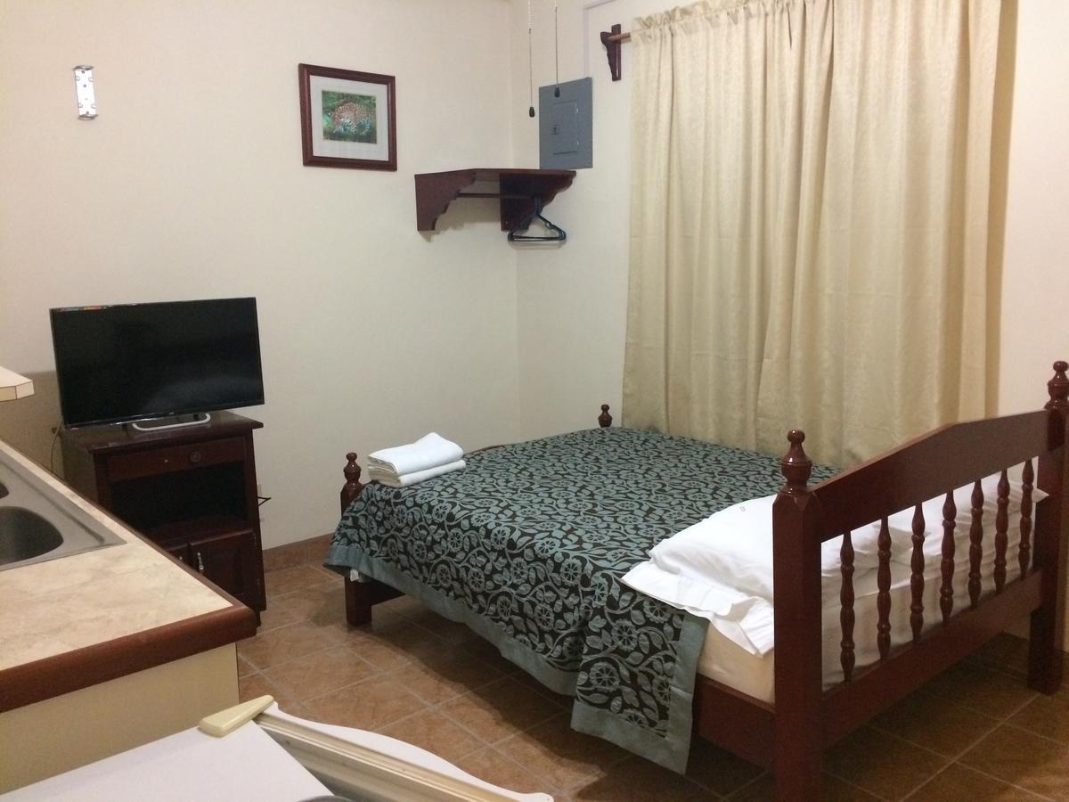 Panchos Villas Caye Caulker Eksteriør bilde