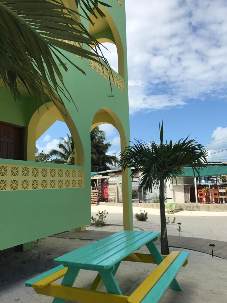 Panchos Villas Caye Caulker Eksteriør bilde