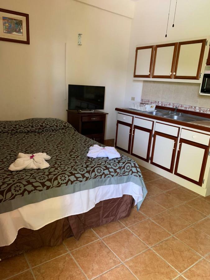 Panchos Villas Caye Caulker Eksteriør bilde